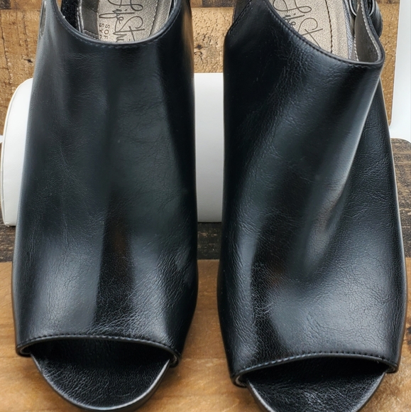 Life Stride Shoes - Life Stride Hazy black Athena wedge sandals size 6.5 M